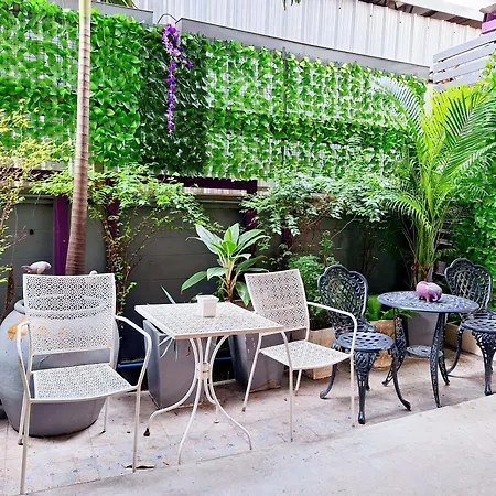 Lilac Relax-Residence
